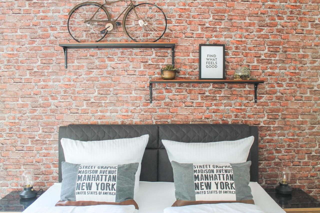 New York Apartment - Fuer Freunde & Familien, Stadtnah, Parkplatz, E-Ladestation, Gitterbox Fuer Fahrraeder, Fitnessstudio, Digitale Gaestemappe Mit Restaurant- Und Unternehmenstipps Koblenc Exteriér fotografie